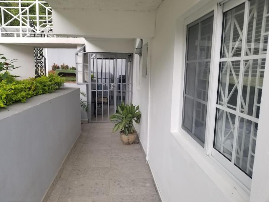 Ridgeview 1 To 3 Apartment *
