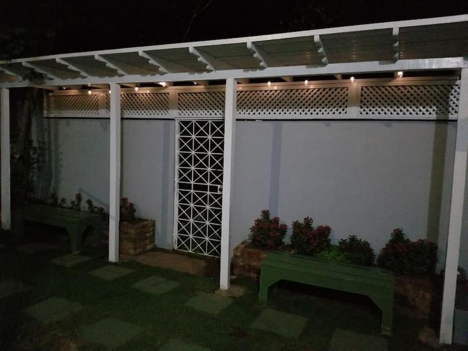 Ridgeview 1 To 3 Apartment
